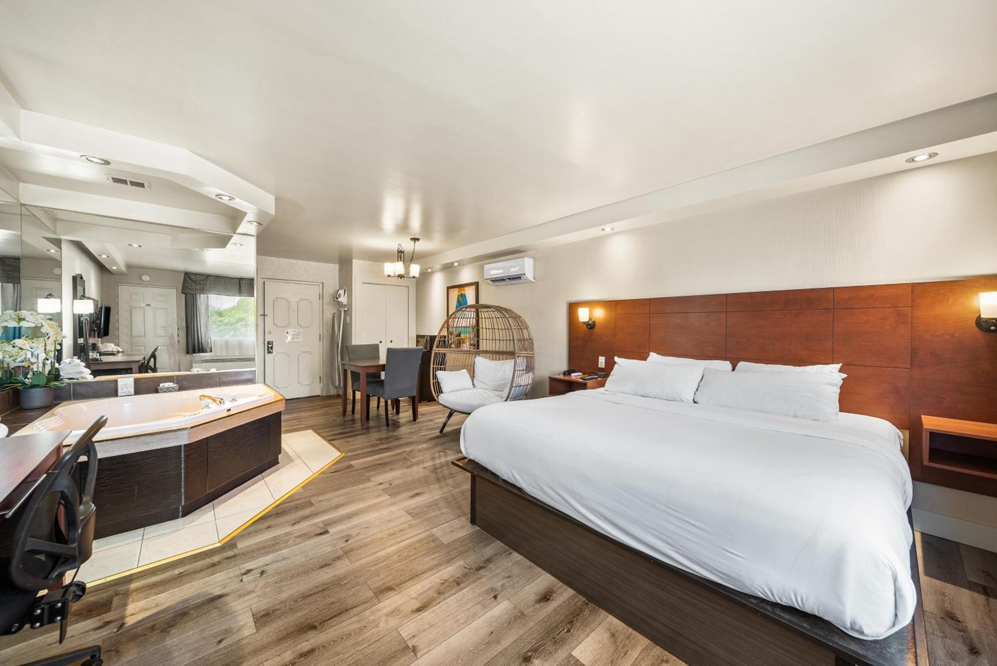 Hotel-Motel Coconut Trois-Rivieres Exterior photo
